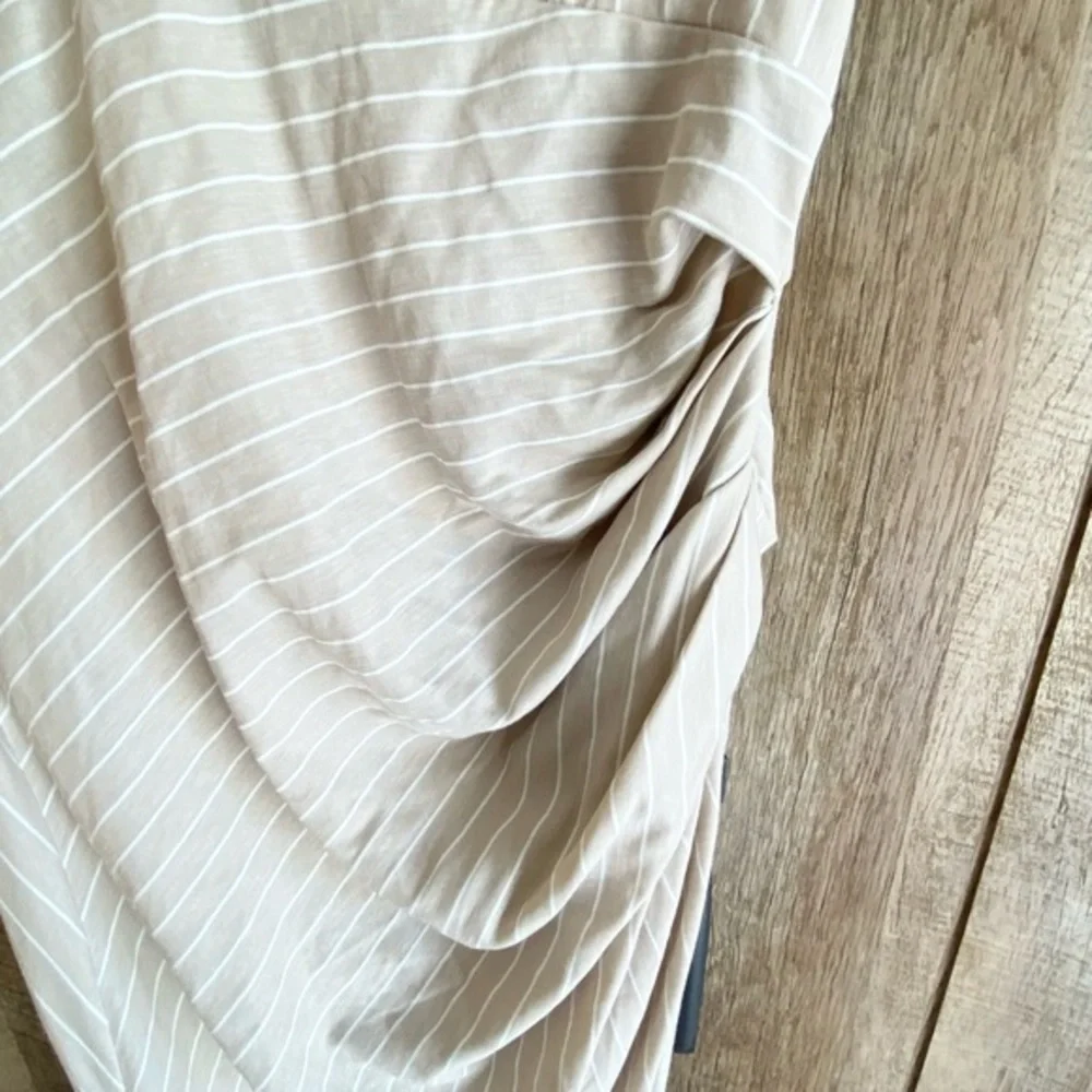 ASOS DESIGN‎ RUCHED DRESS - Picture 2 of 9